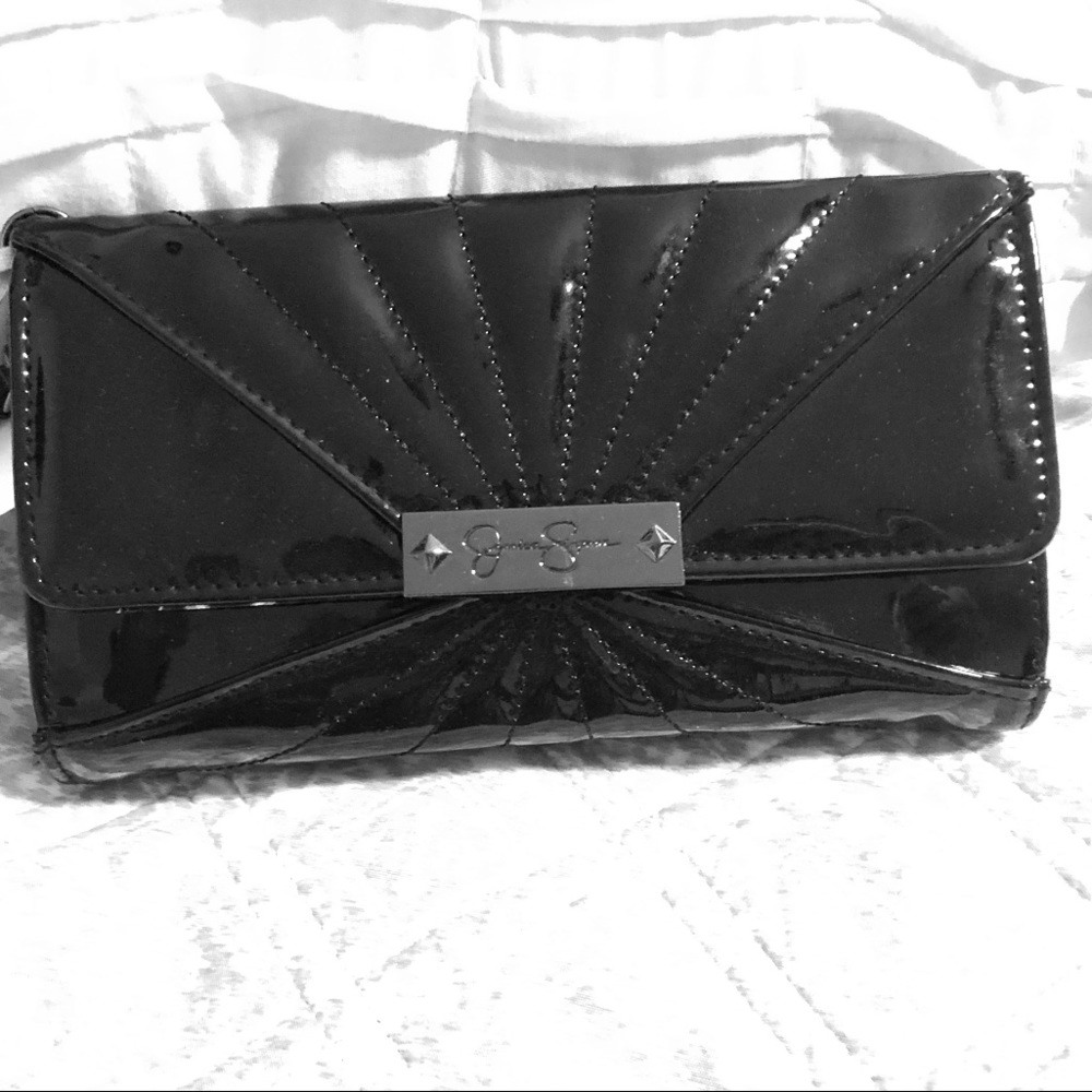 Jessica Simpson wristlet